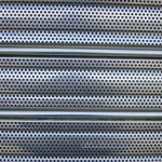 cierres metalicos microperforados de aluminio