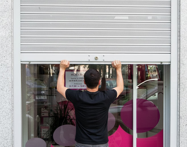 5 Comprobaciones Clave para Salvar tu Cierre Enrollable